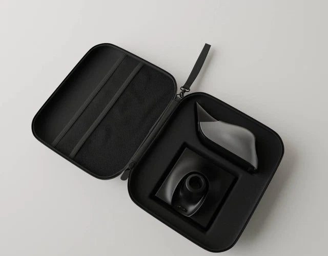 Aveine carrying case